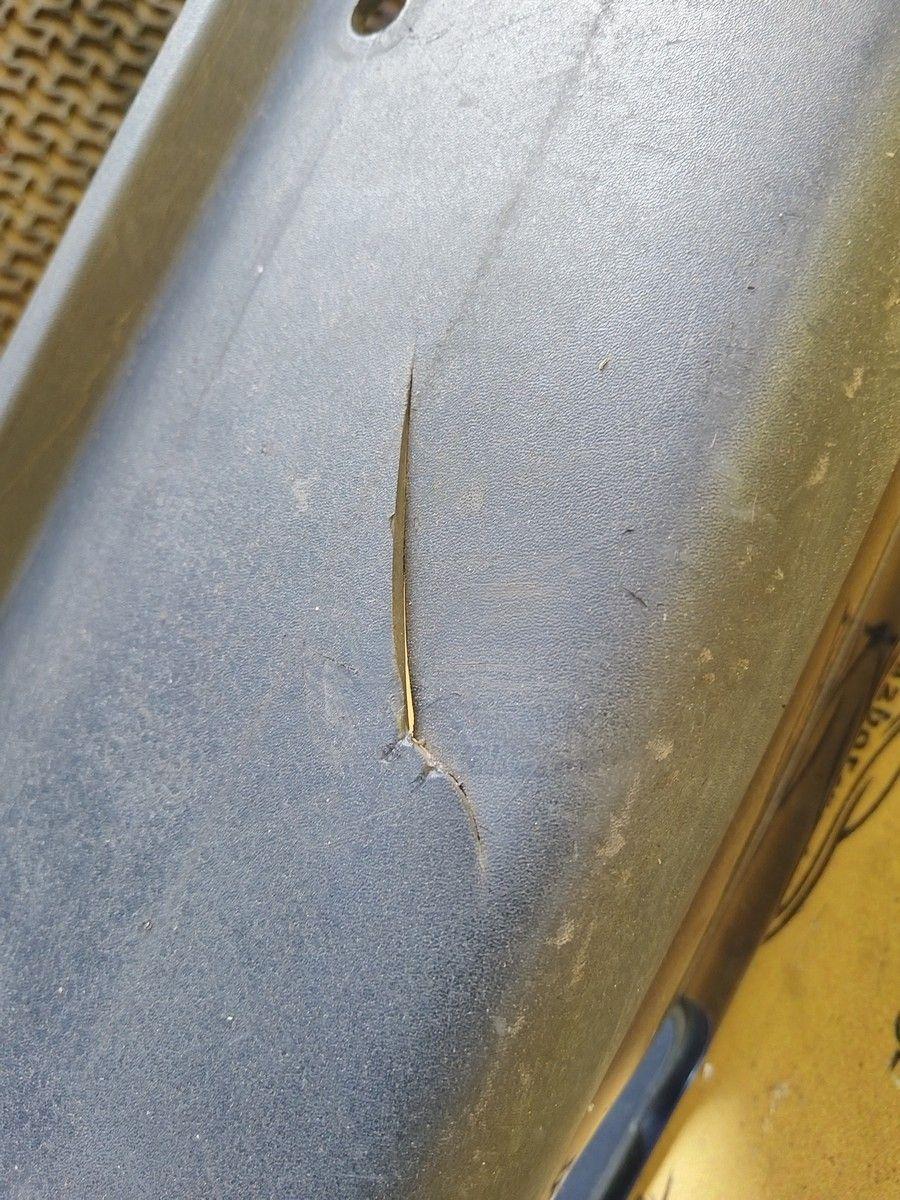 Бампер задний SF42U4 Renault Espace undefined