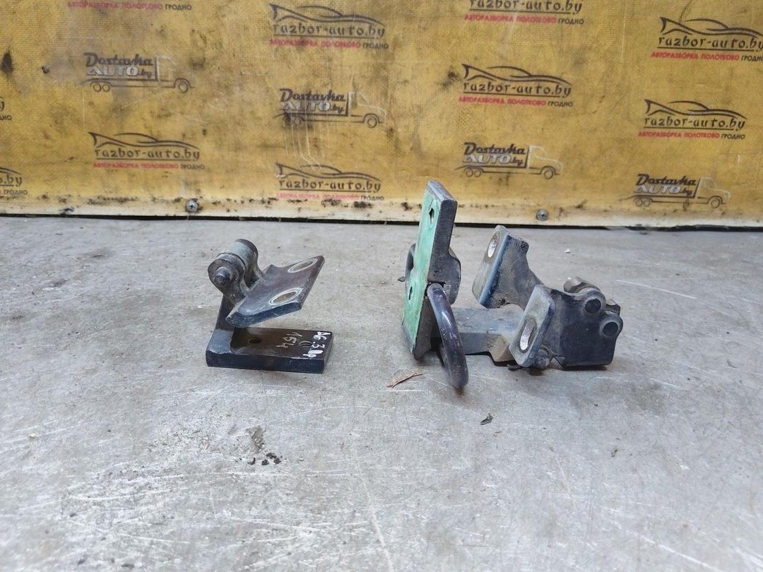 Петля двери задней правой 9UEXBC Audi A6