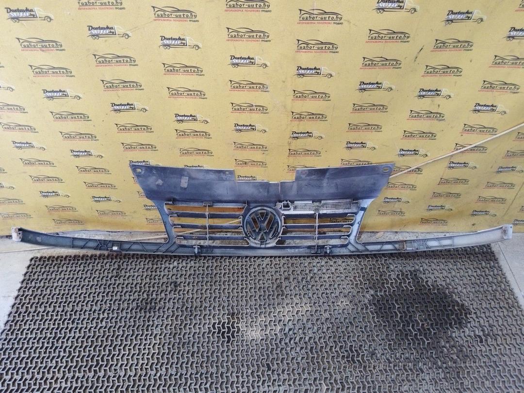 Решетка радиатора 2SBD67 Volkswagen Sharan купить с доставкой