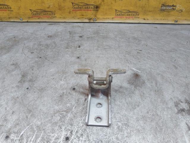 Петля двери задней левой 9ZFPCK Hyundai Getz купить на авторазборке