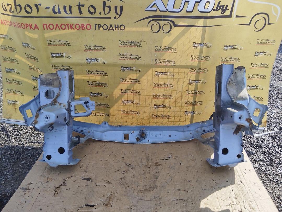 Передняя панель крепления облицовки (телевизор) E3OHFV Opel Zafira undefined