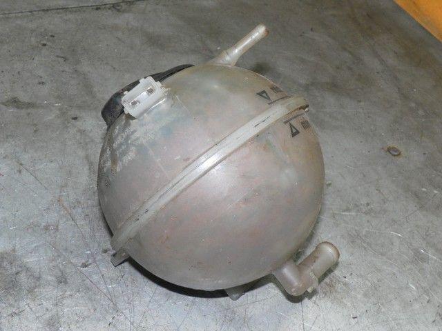 Бачок расширительный 7VL1UQ Volkswagen Passat - Фото 3