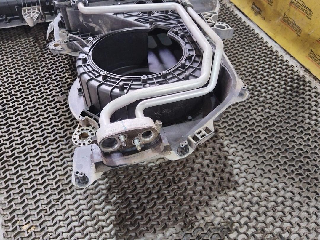 Корпус отопителя (печки) R8SEZI Renault Espace undefined
