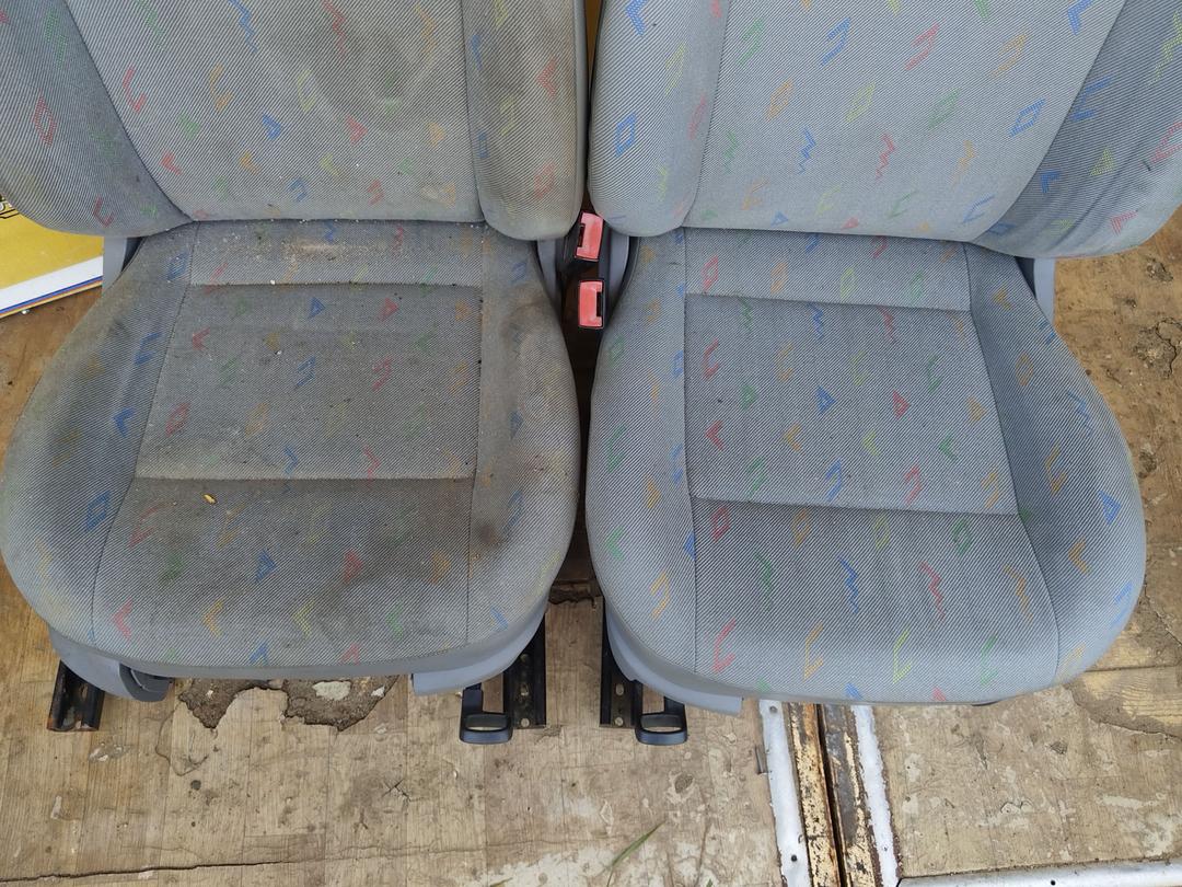 Сиденье переднее 0CM4L1 Volkswagen Caddy купить