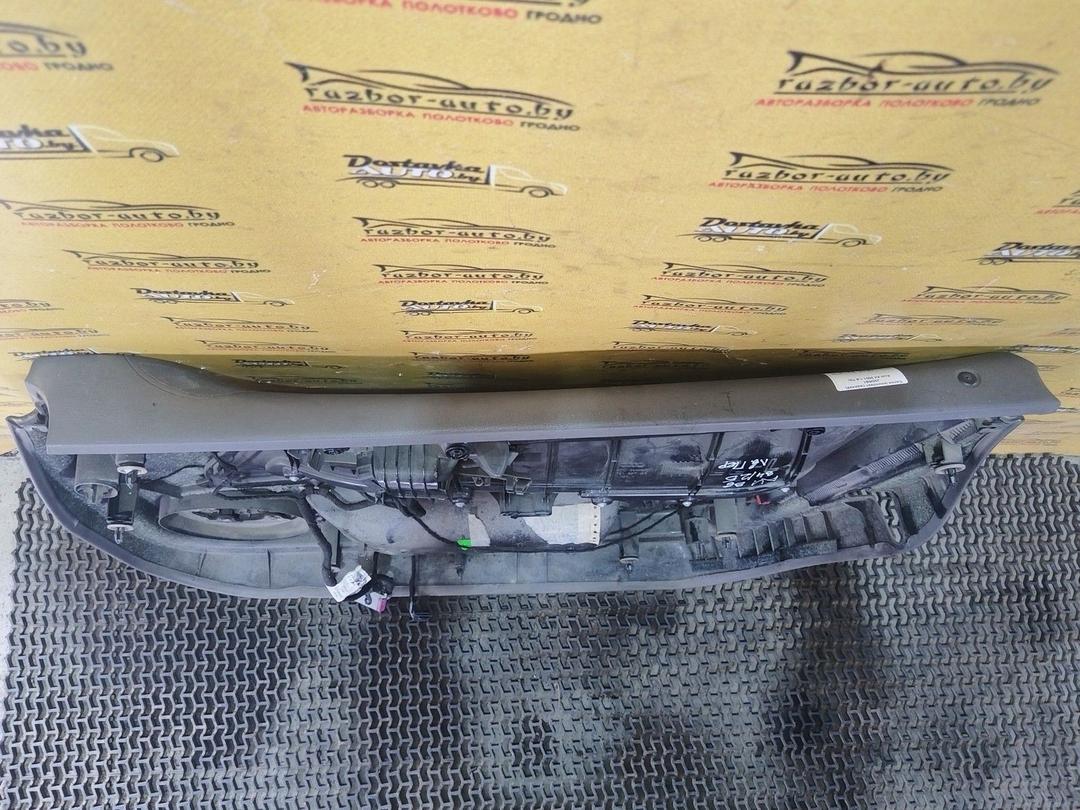 Салон (комплект сидений) J3DRB1 Audi A4 undefined