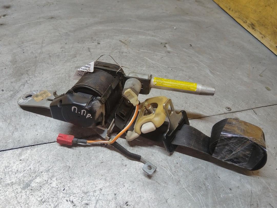 Ремень безопасности передний правый S2U0M4 Mitsubishi Carisma - Фото 1