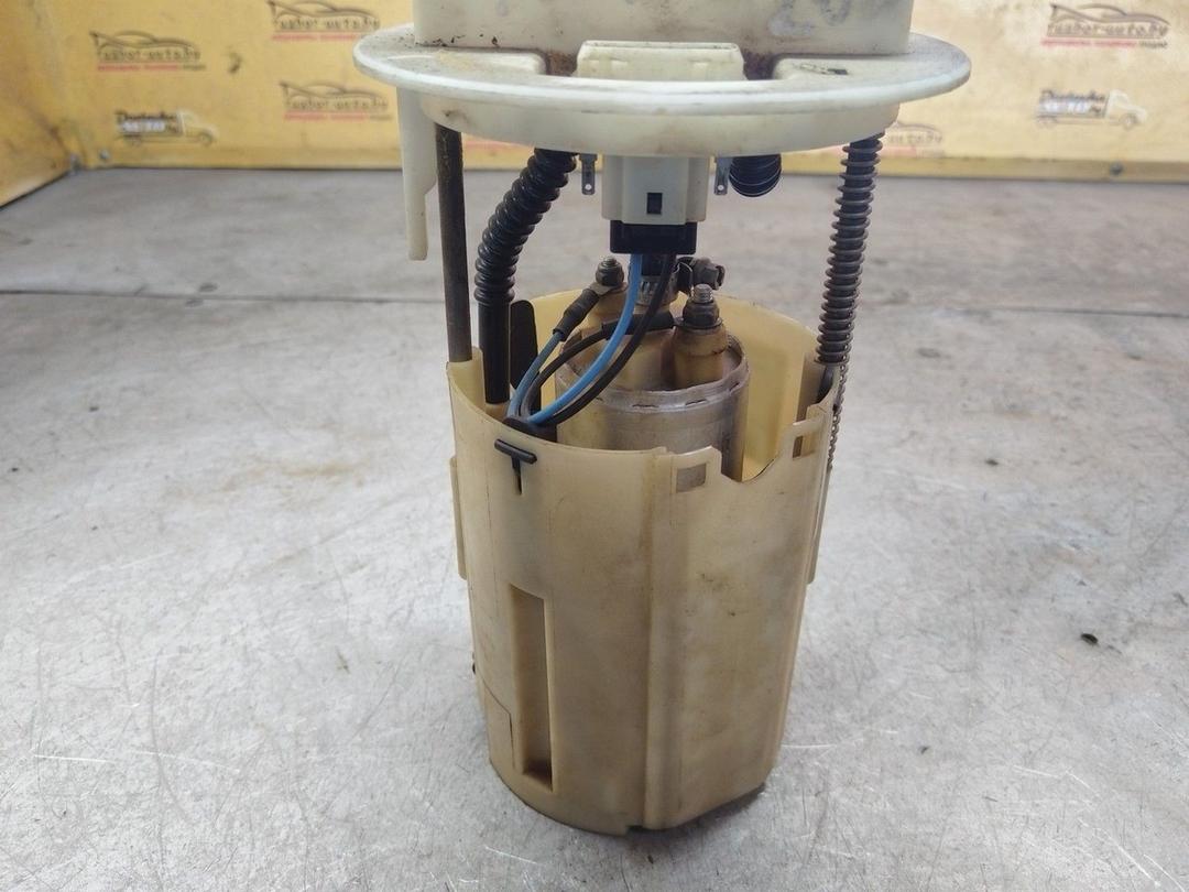 Колба в бак WOE5X1 Peugeot 406 купить в магазине запчастей бу