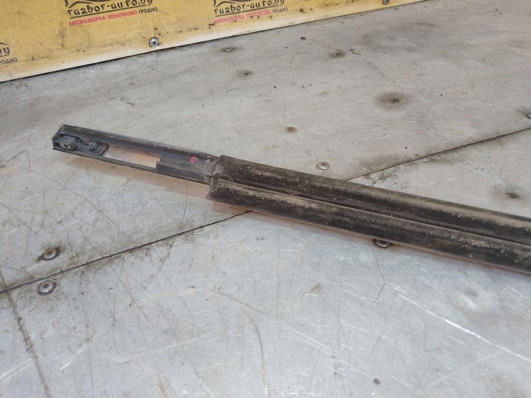 Молдинг стекла двери задней левой наружный 6AMZGV Ford Fusion - Фото 5