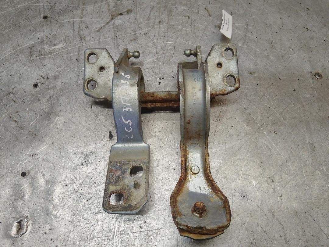 Петля крышки багажника YQU3CX Citroen C5