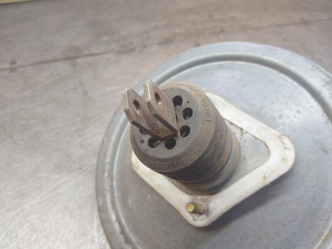 Вакуумный усилитель тормозов TJFB6P Mercedes C W202 купить в магазине запчастей бу