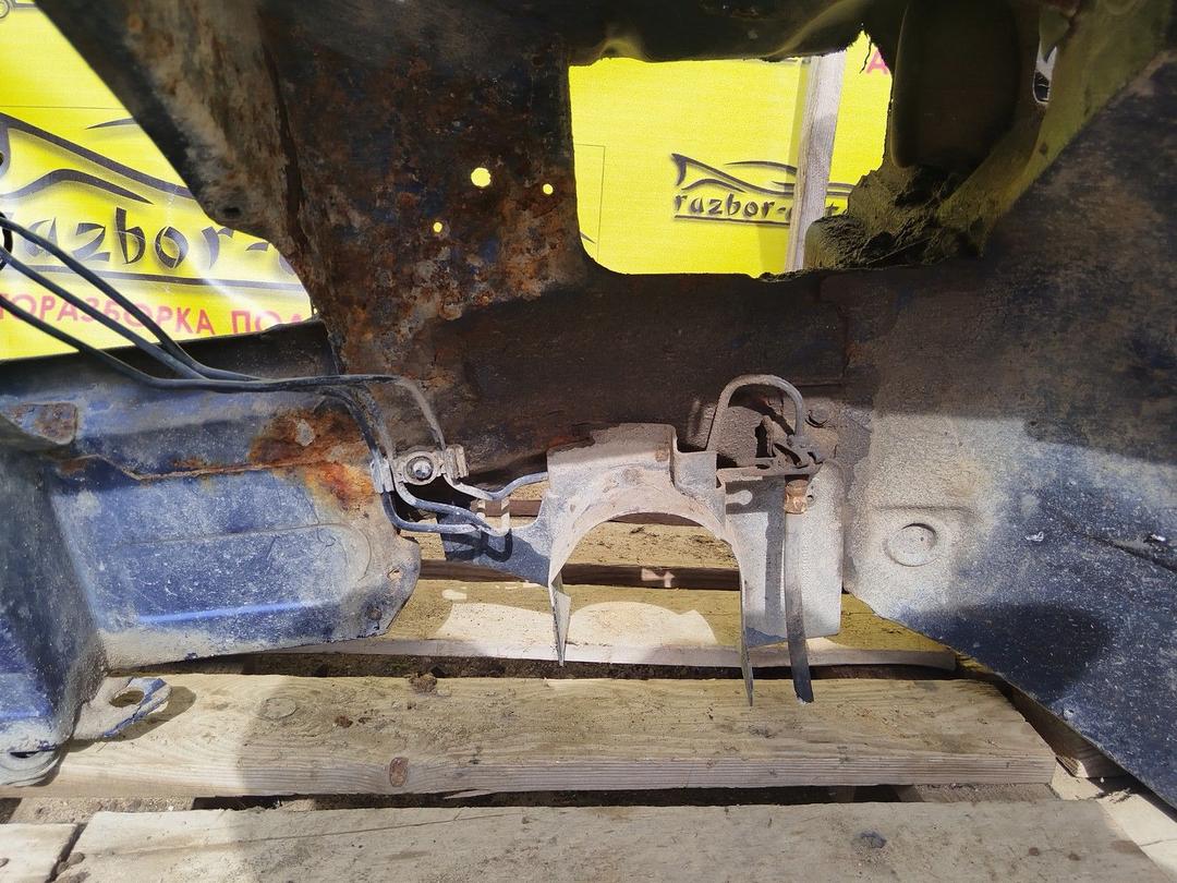 Стойка кузовная передняя левая DEC2Y3 Audi A4 undefined