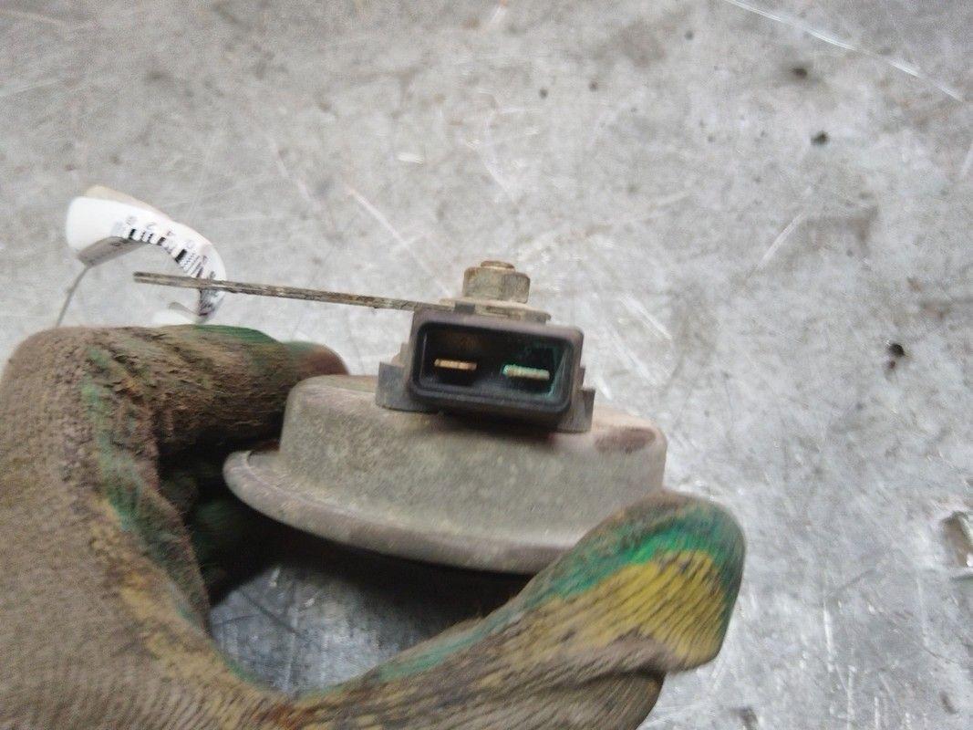 Сигнал (клаксон) AY3VP4 Volkswagen Golf купить