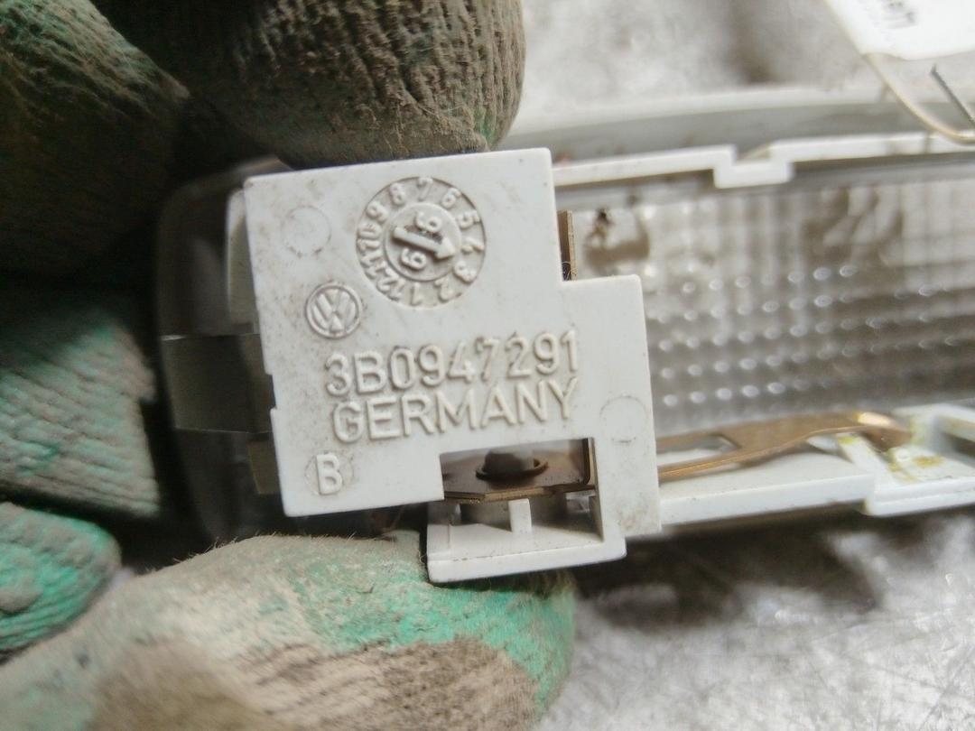 Подсветка салона 12BPE1 Seat Toledo купить в магазине запчастей бу