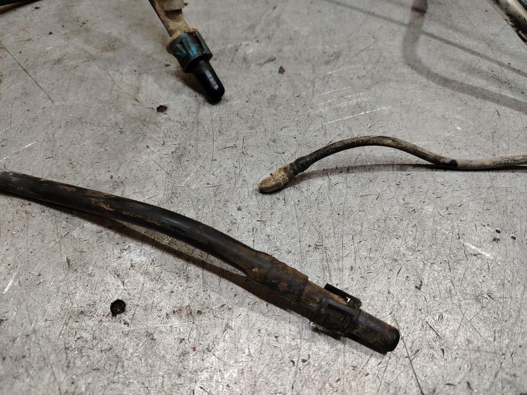 Трубка топливная NWKW3V Saab 9-3 - Фото 4