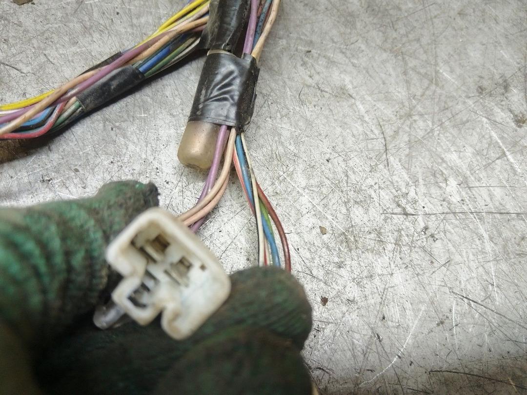 Проводка двери передней левой BI6JSZ Toyota Corolla - Фото 5