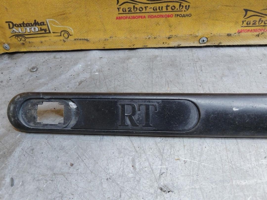 Молдинг двери передней левой UV8KX7 Renault Laguna купить