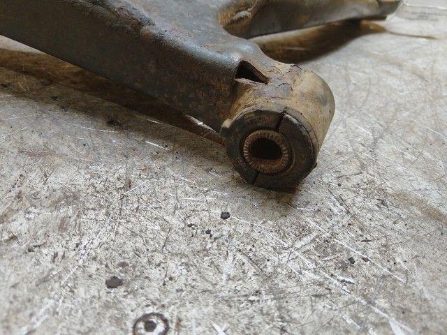 Рычаг передний левый YHJRHD Toyota Corolla Verso купить на авторазборке