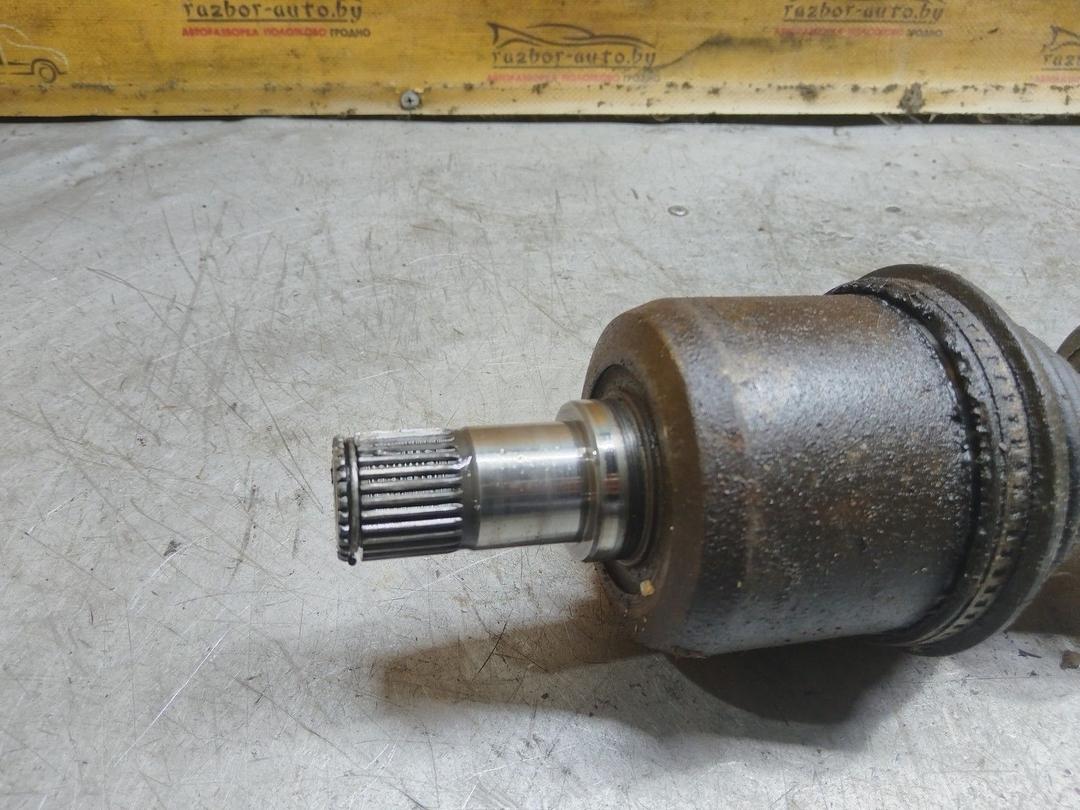 Полуось передняя левая (приводной вал, ШРУС) RZ9CC0 Rover 600 купить