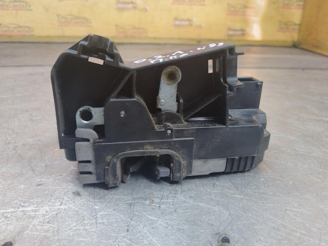 Замок двери передней правой KTILB0 Opel Zafira - Фото 3