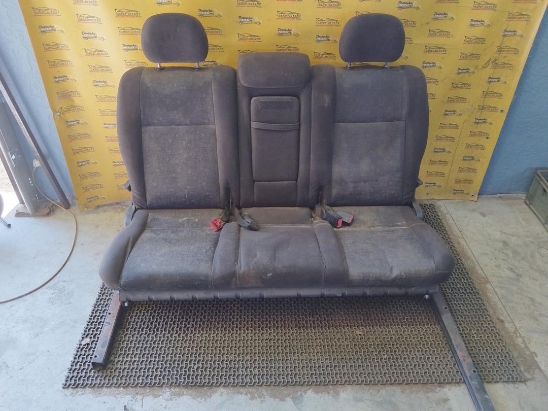 Сиденье заднее Z6E12C Opel Zafira - Фото 1