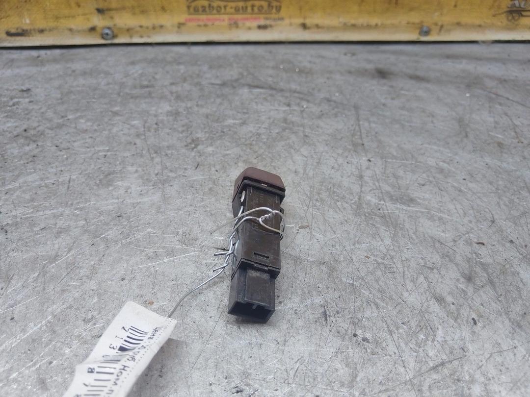 Кнопка аварийной сигнализации V4KKCR Volvo S40 купить в магазине запчастей бу