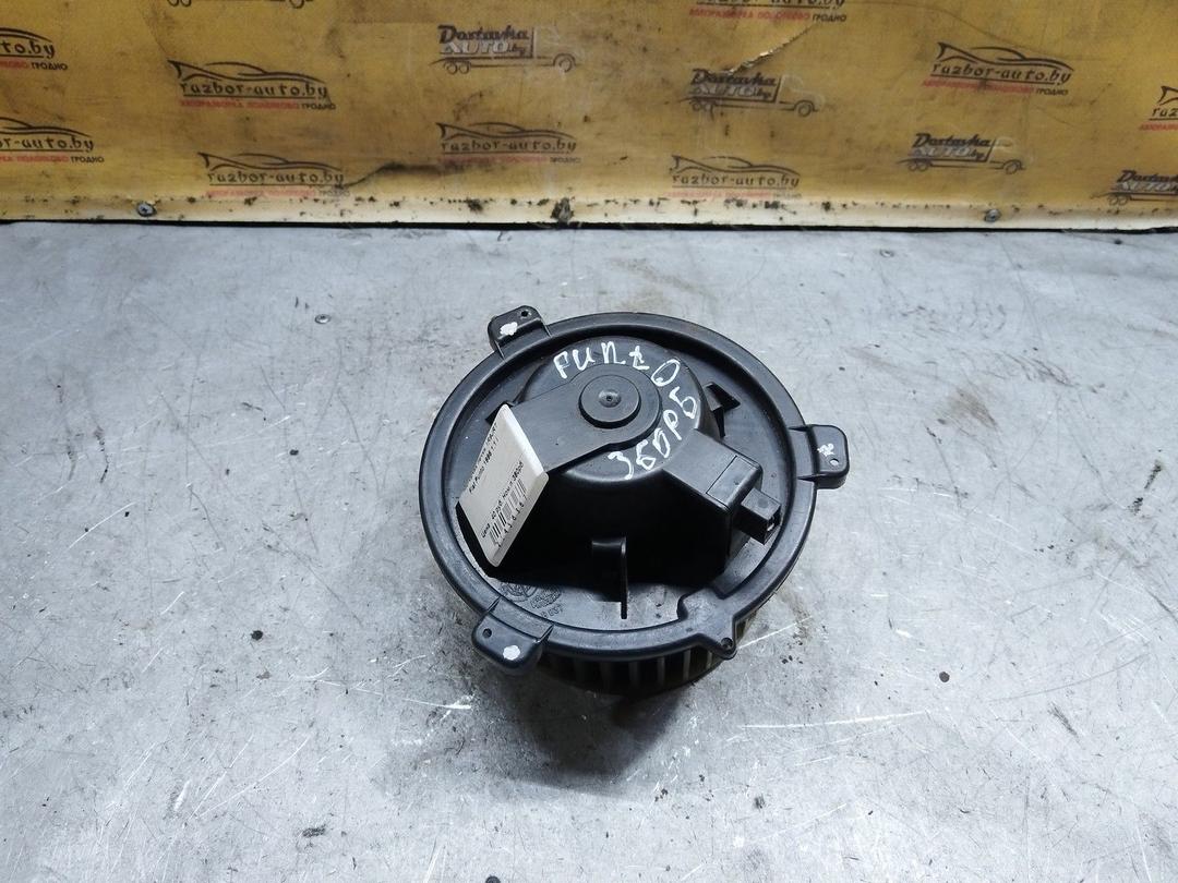 Моторчик печки 1R9JRT Fiat Punto купить в магазине запчастей бу