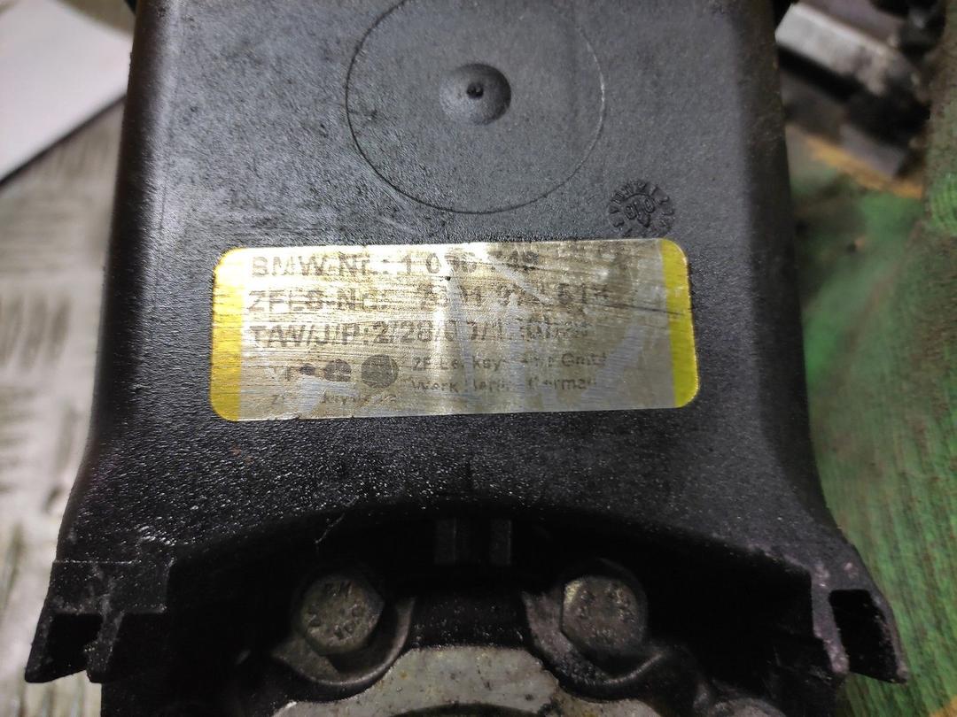 Насос гидроусилителя руля E2AI17 BMW 5 E39 - Фото 3