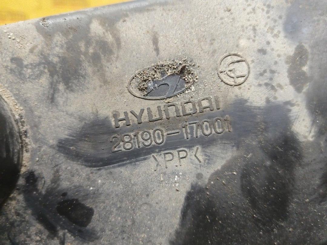 Резонатор воздушного фильтра 7L329G Hyundai Matrix купить на авторазборке