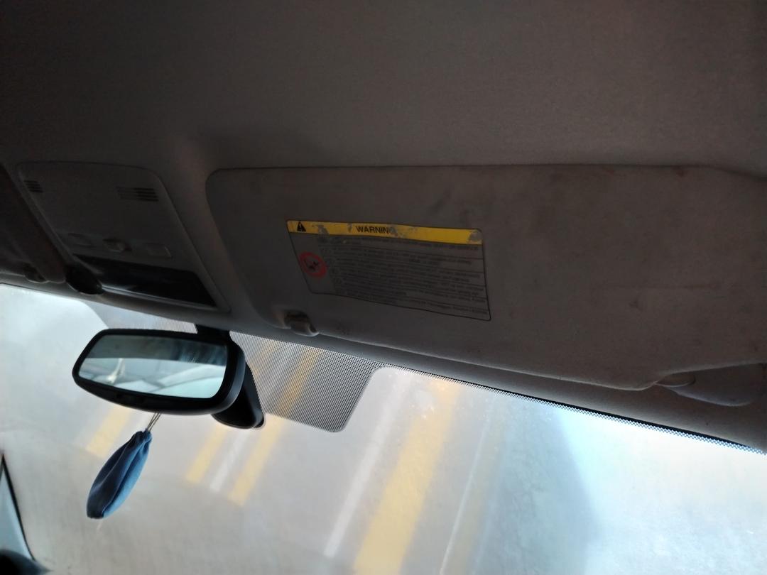 Козырек солнцезащитный X1MT94 Toyota Avensis