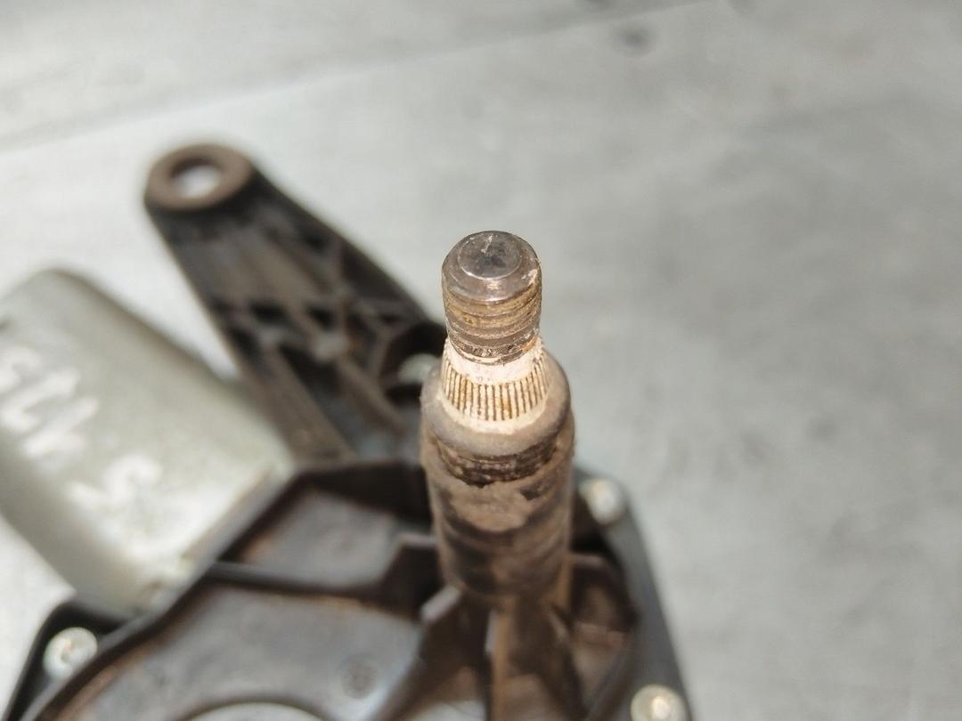 Моторчик заднего стеклоочистителя (дворника) CH4GUF Citroen C5 купить с доставкой