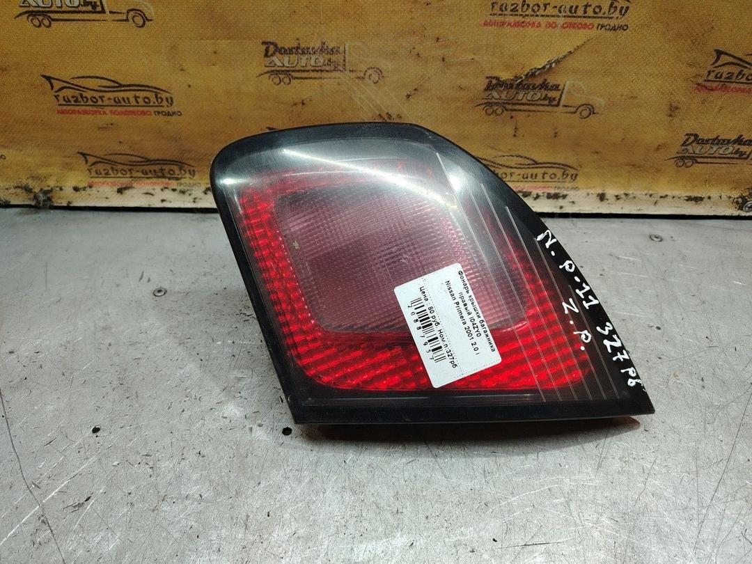 Фонарь крышки багажника правый I04ZY0 Nissan Primera - Фото 1