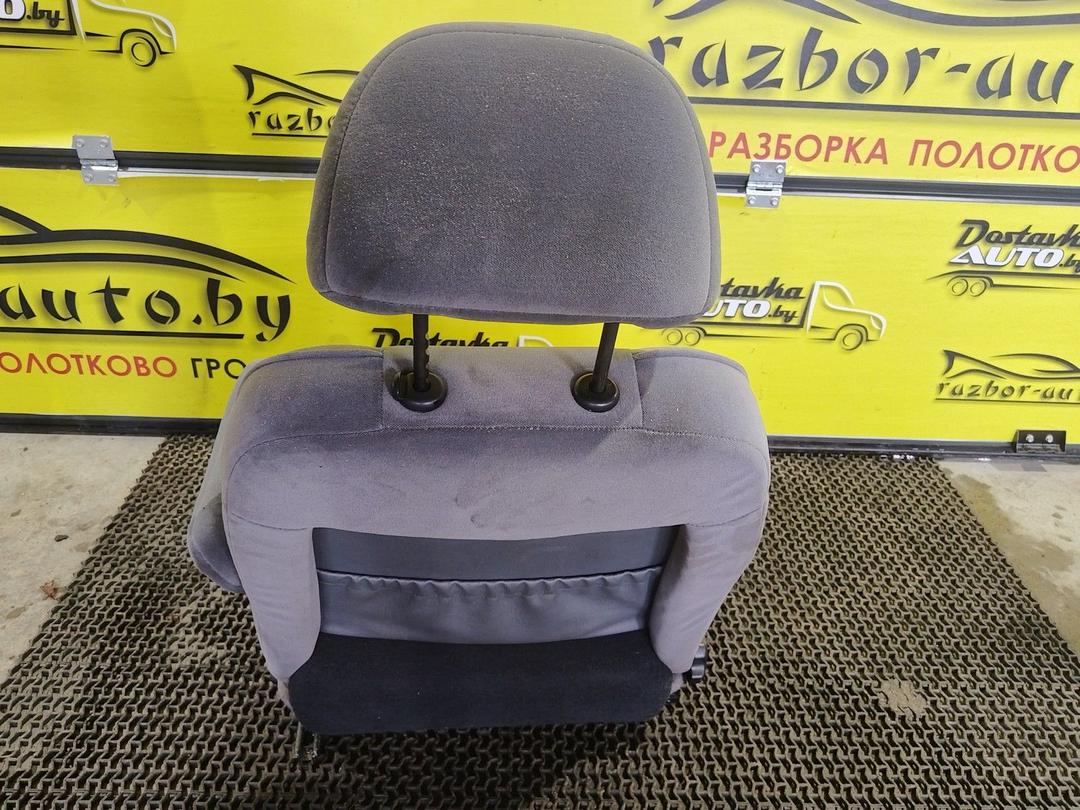 Сиденье переднее правое 8Q96PW Peugeot 406 купить на авторазборке