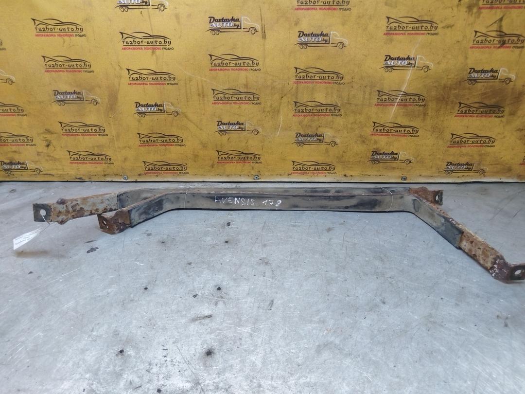 Крепление топливного бака L362E5 Toyota Avensis - Фото 2