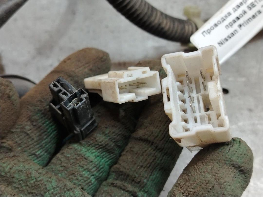 Проводка двери передней правой 5E1M13 Nissan Primera - Фото 2