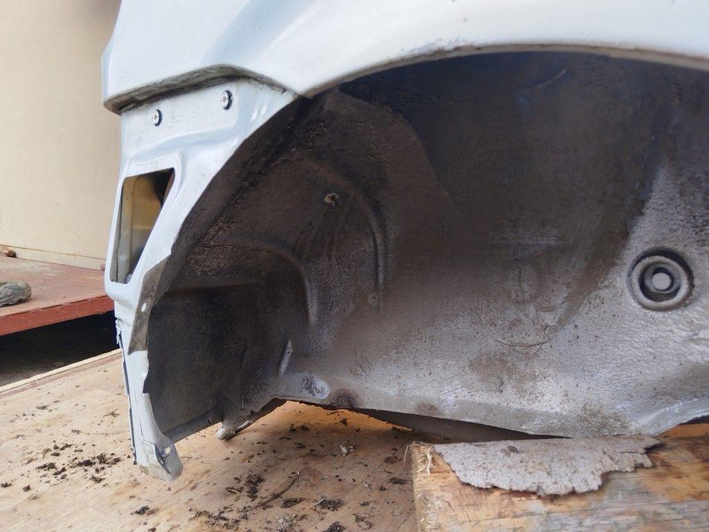 Крыло заднее правое NOWHPB Volkswagen Polo купить в магазине запчастей бу