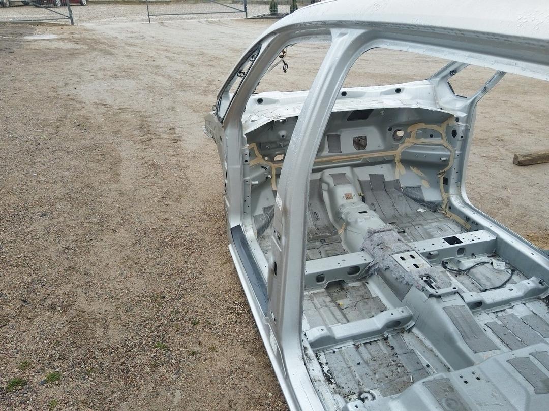 Стойка кузовная центральная левая S915Z9 Ford Galaxy купить в магазине запчастей бу