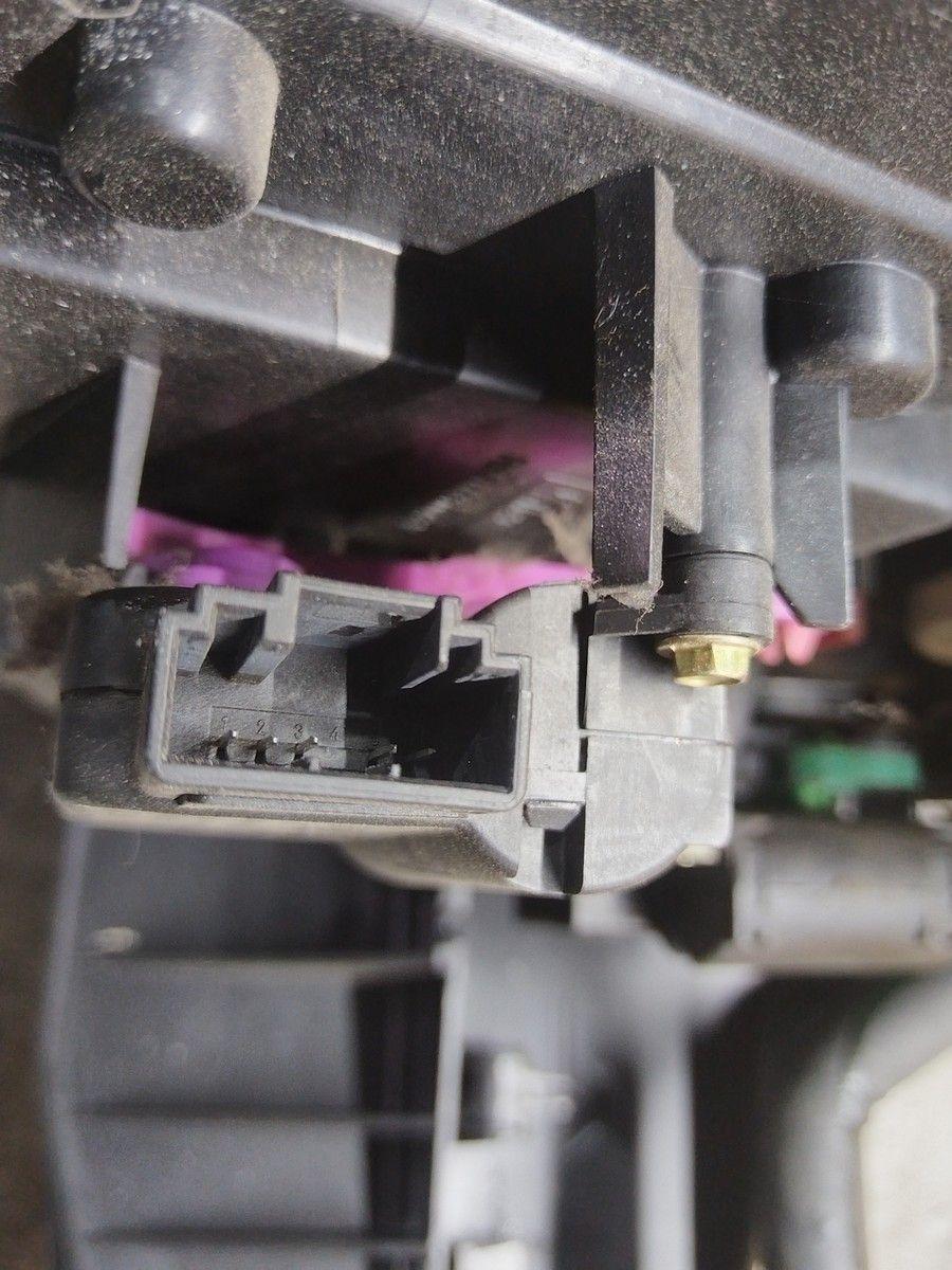 Корпус отопителя (печки) BSEK12 Audi A4 undefined