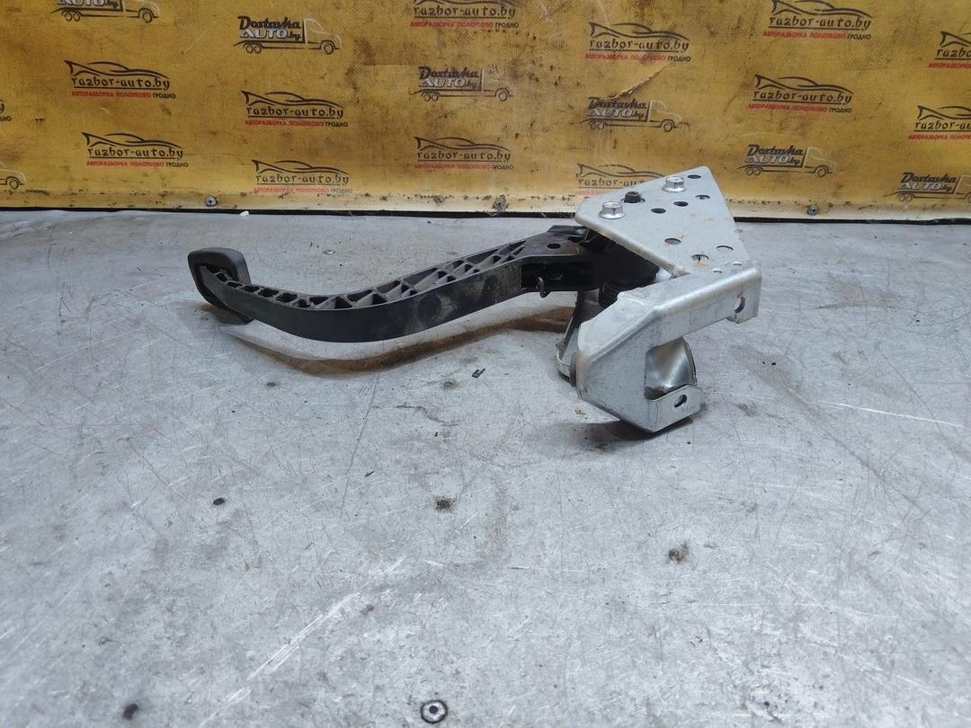 Педаль сцепления KLHBPV Opel Zafira купить с доставкой