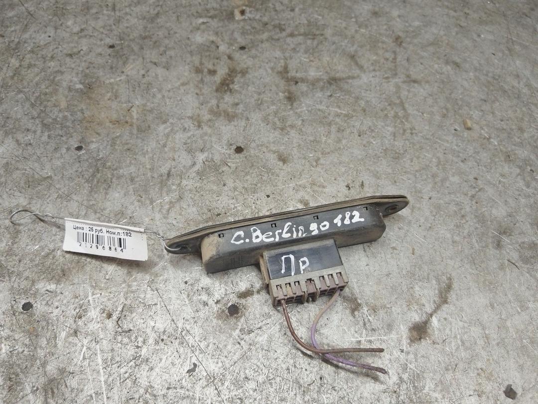 Выключатель концевой (концевик) TA2HES Citroen Berlingo купить в магазине запчастей бу