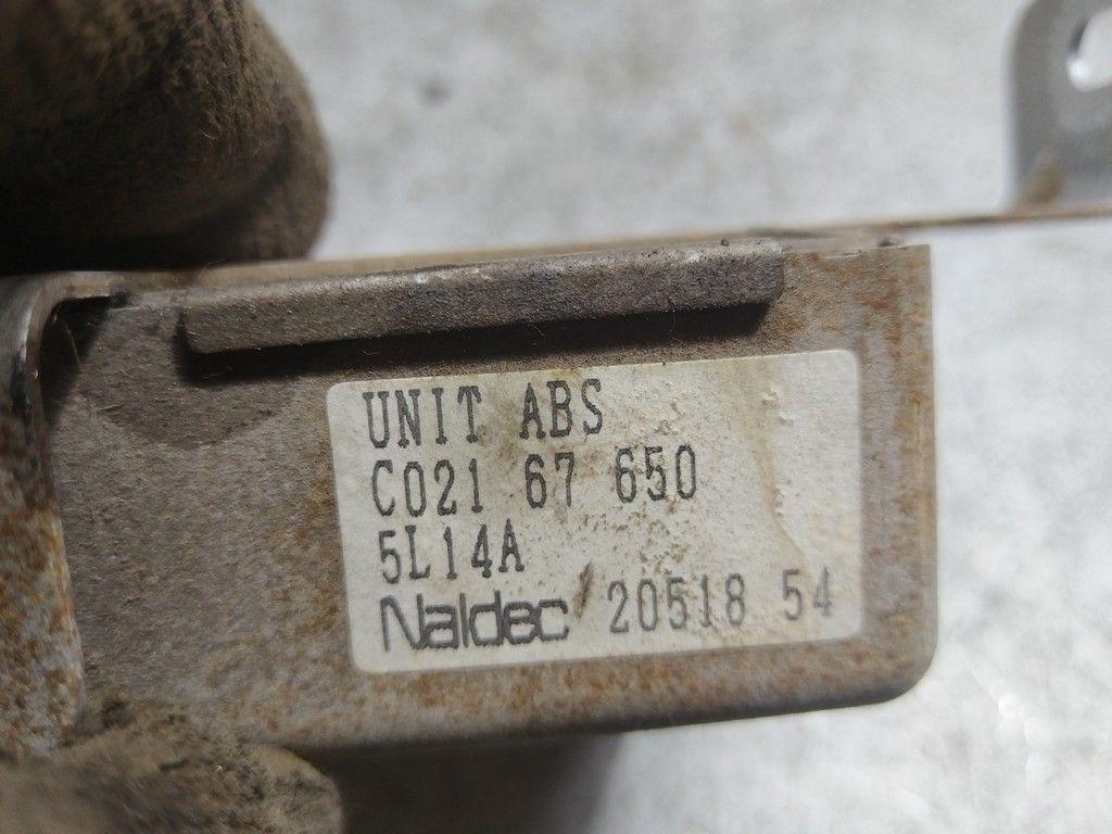 Блок управления ABS SUYWQP Mazda Xedos 6 - Фото 3