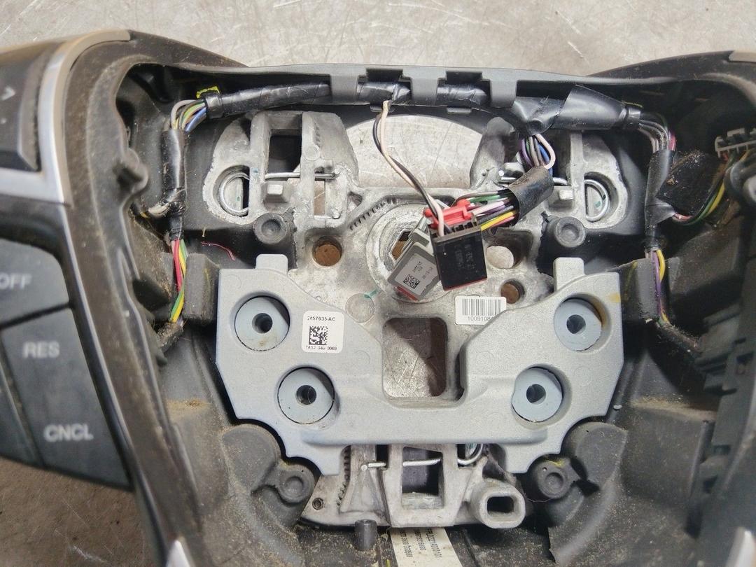 Руль 8UX6M3 Ford Fusion - Фото 10