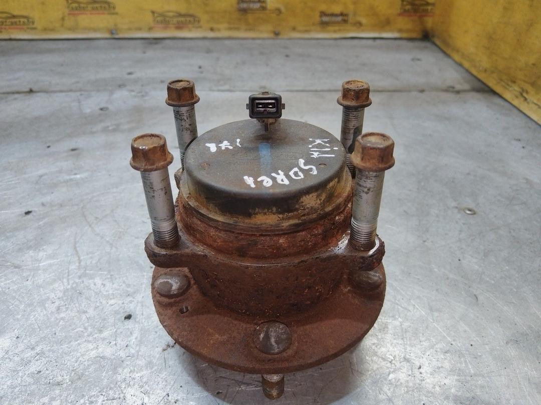 Ступица задняя левая QU4W4M Kia Sorento купить на авторазборке