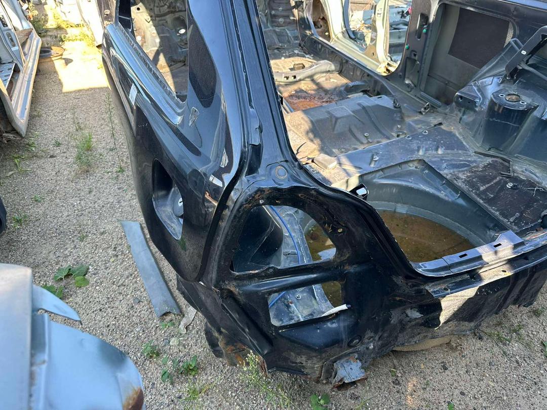 Крыло заднее левое 5OA16U Rover 200 undefined