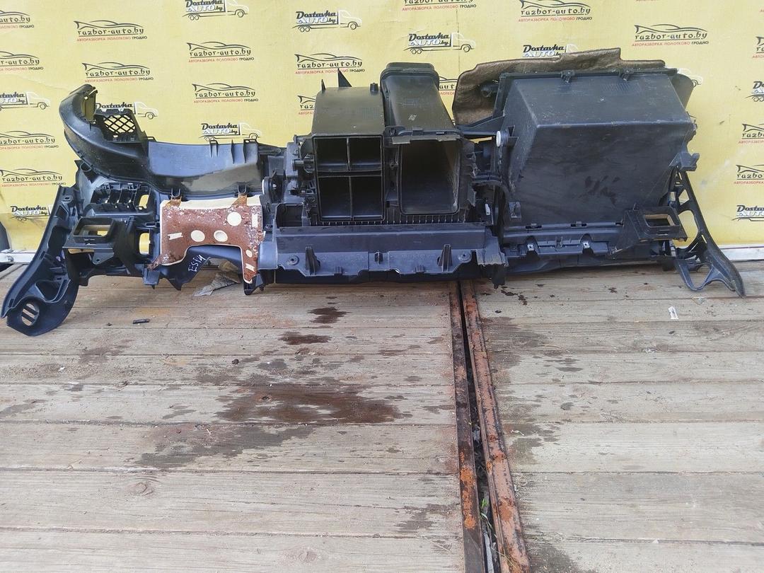 Панель передняя салона (торпедо) E8RH6O Renault Espace купить с доставкой. Огромный выбор салонов. У нас есть практически все.