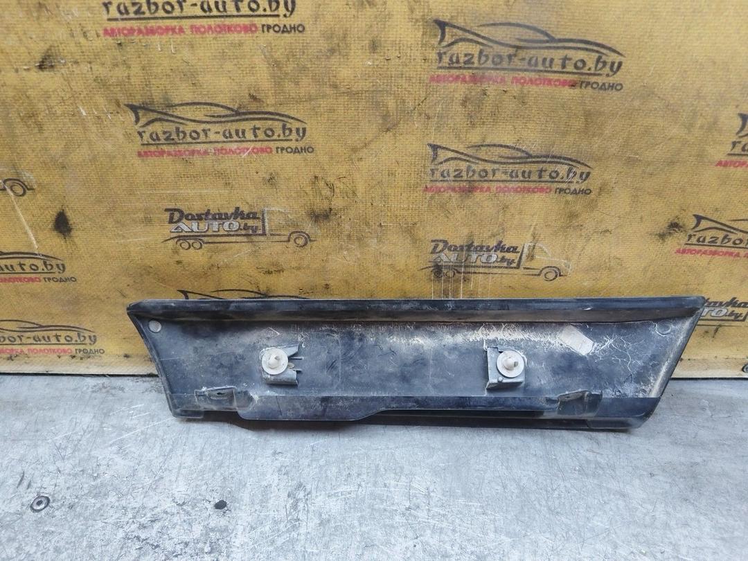 Накладка двери (крышки) багажника 633Z0M Renault Scenic купить с доставкой