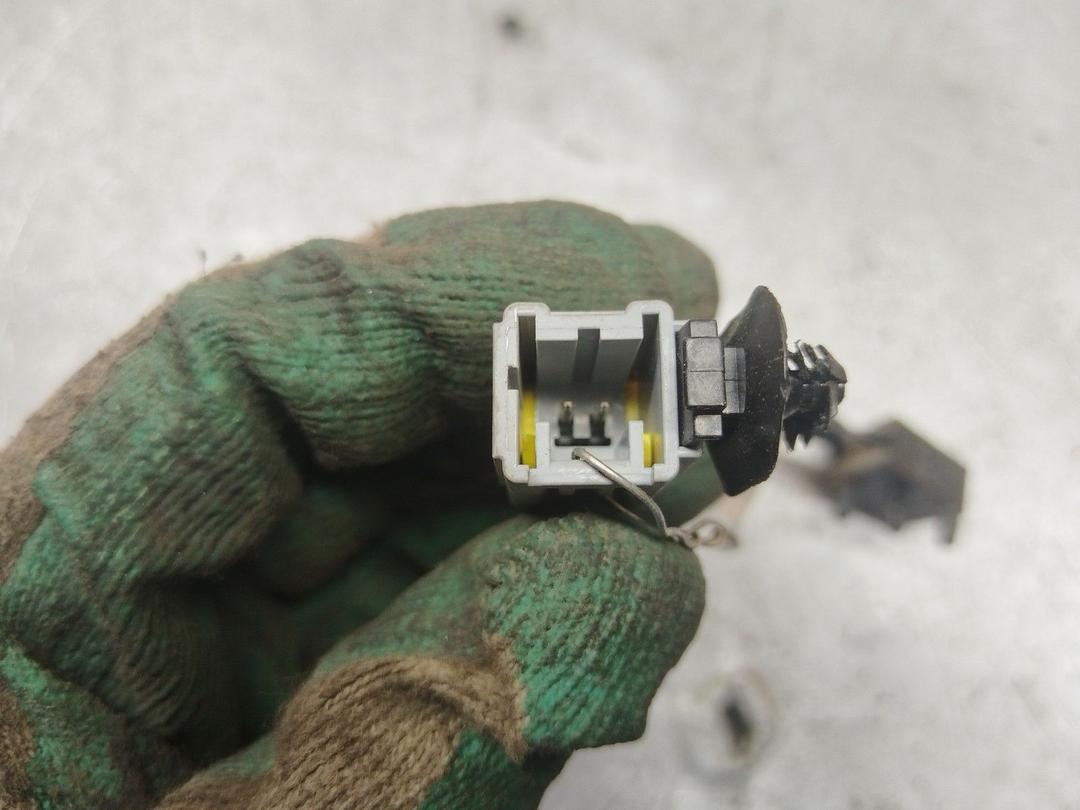 Датчик положения педали сцепления F4DF0B Citroen C4 - Фото 2