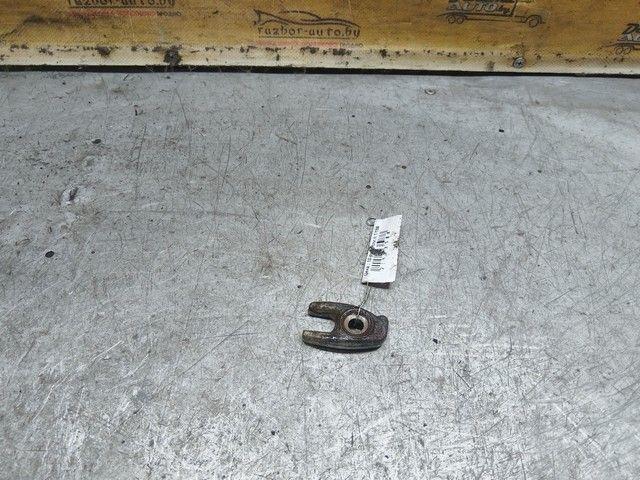 Скоба (кронштейн) крепления форсунки F24WKI Renault Scenic купить