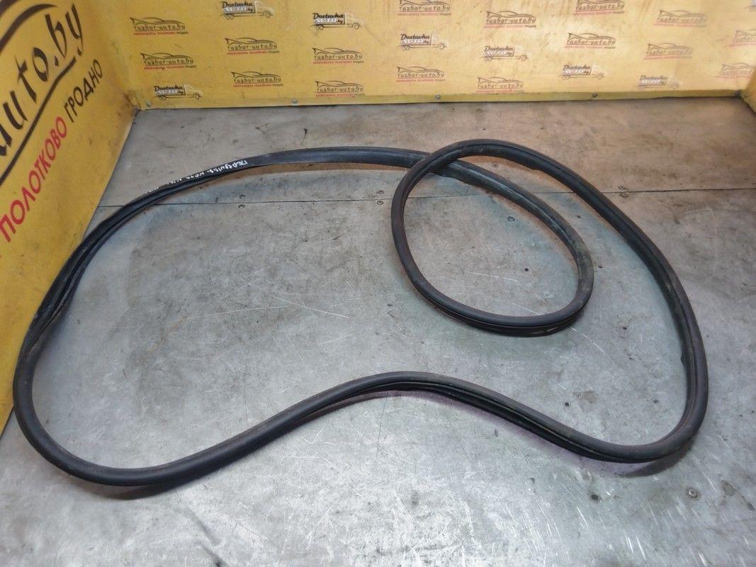 Уплотнитель двери передней правой DRJV53 Nissan Note - Фото 1