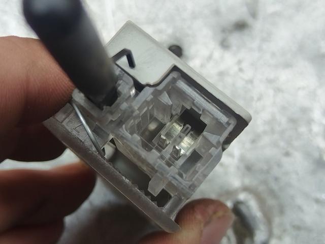 Плафон подсветки бардачка  1NZNC5 Citroen C4 купить с доставкой