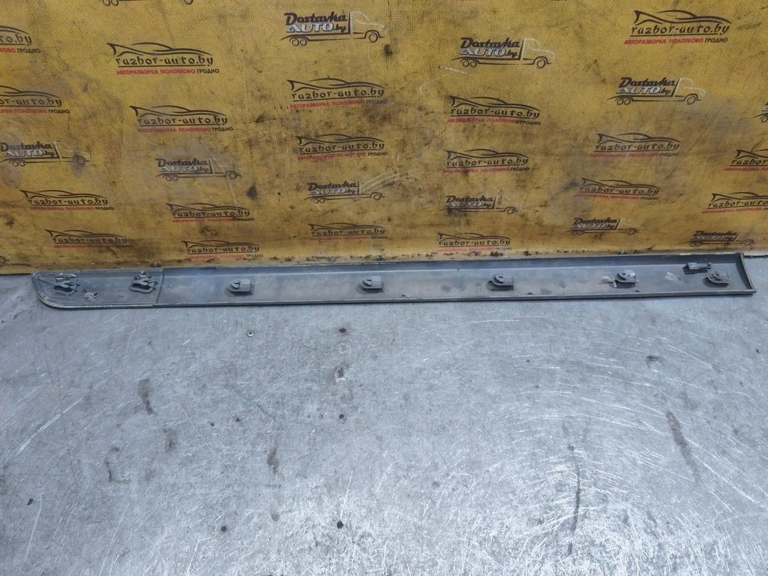 Молдинг двери передней правой 875M7T Renault Scenic купить в магазине запчастей бу